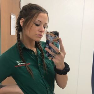 Meet your Posher, Kaitlin